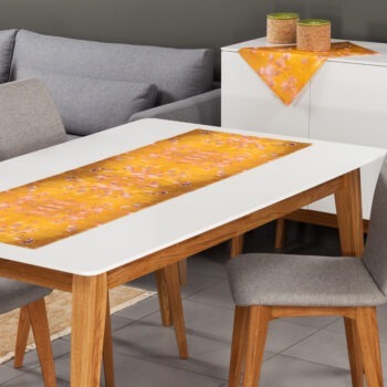 Table runner Bellflowers 1